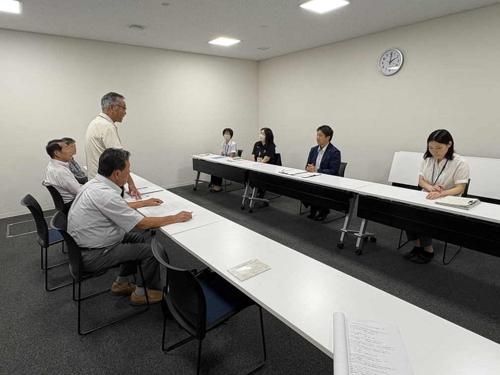8/21　きららクラブ川西と町長との懇談会が開催されました。